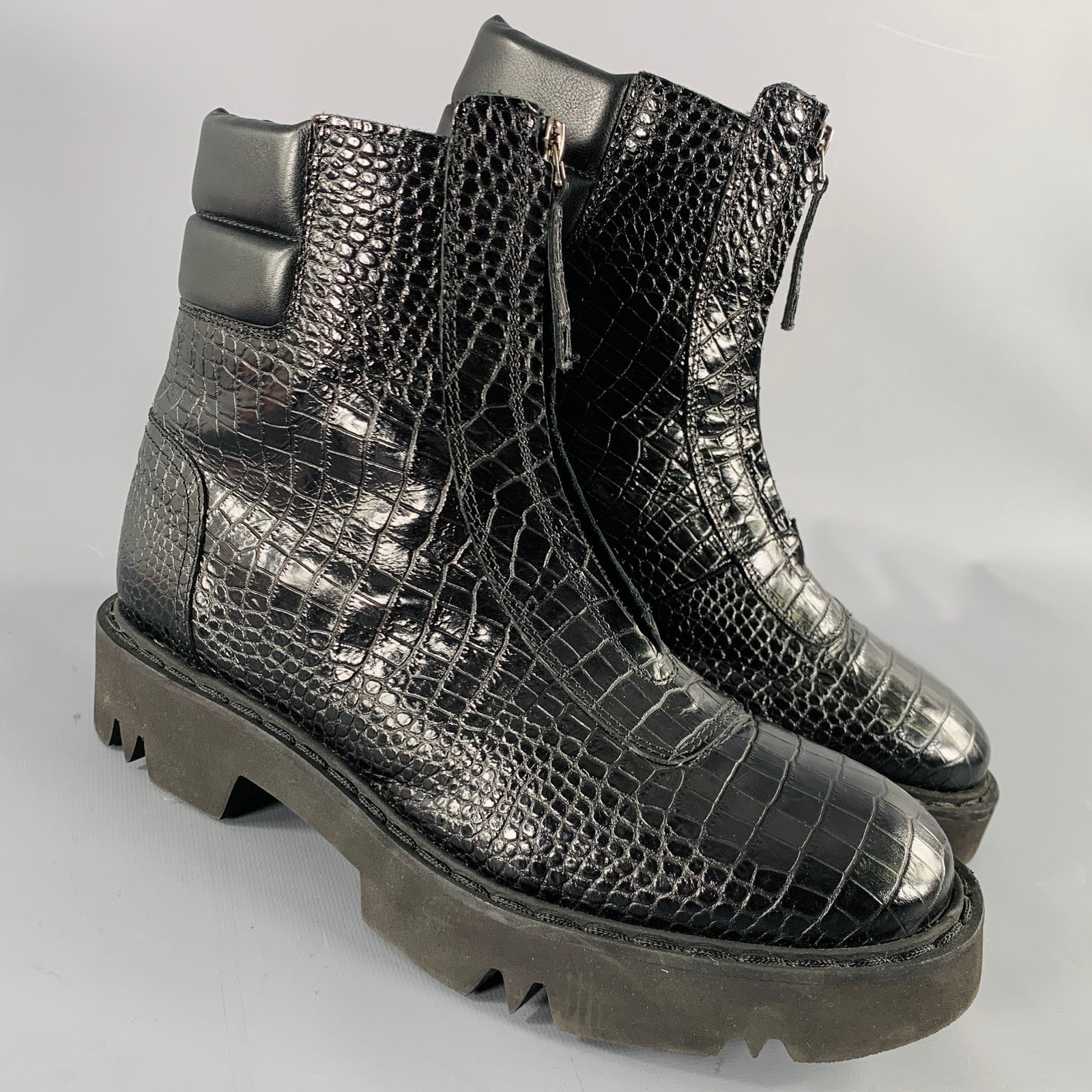 Aquatalia Size 11 Black Leather Croc Embossed Zip Up Boots